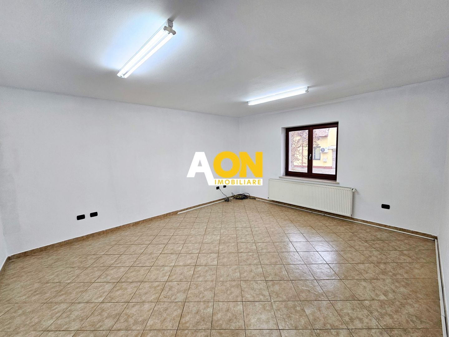 Casa de locuit si birouri, finisaje lux, 629 mp teren, zona Prefectura - Poză 28