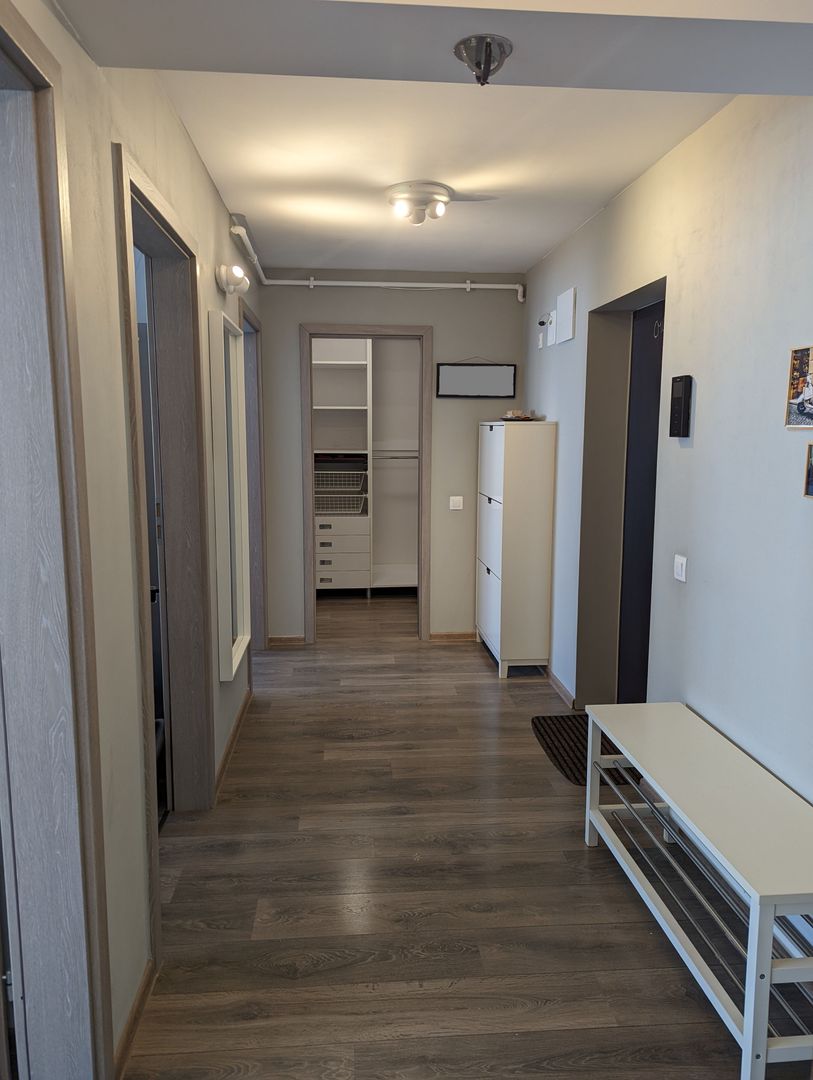 Langa Mall Coresi, in complexul Urban, 2 camere mobilate, 550 euro/luna - Poză 8