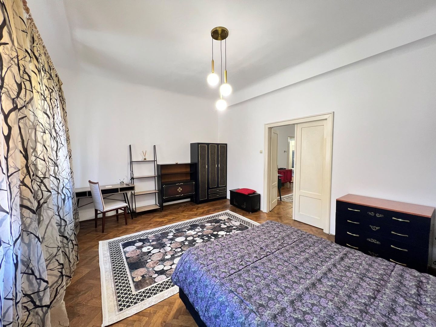 Apartament spatios cu 3 camere | 83 mp + veranda + curte | Ultracentral - Poză 7