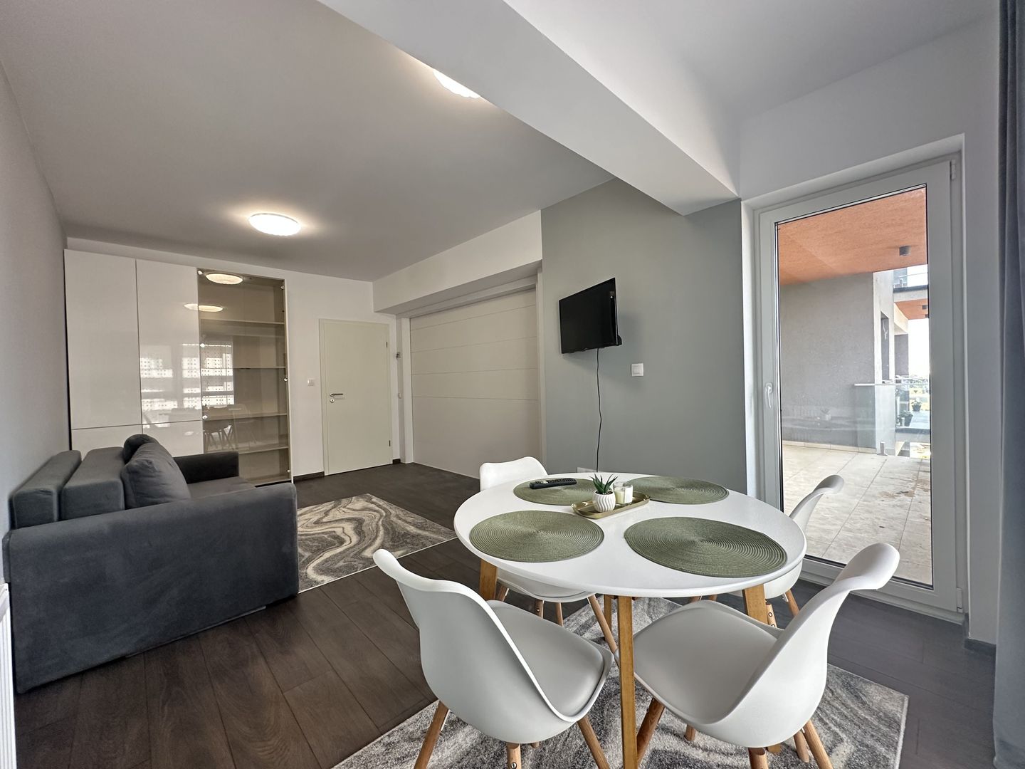 Vânzare garsonieră cu parcare Avantgarden 3 Faza 5 - Poză 2