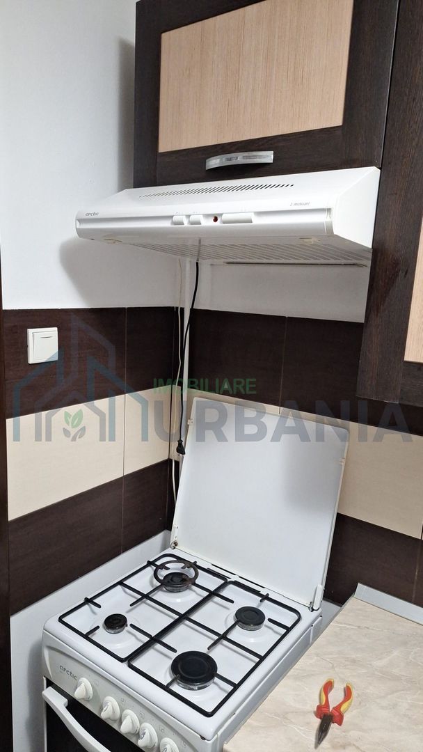 Apartament de inchiriat, Podu Ros, 2 camere, langa PALAS - Poză 2