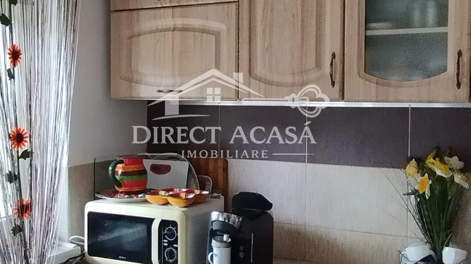 Casă cu teren 21,7 ari în Mitrești – posibilitate achiziție separat - Poză 4