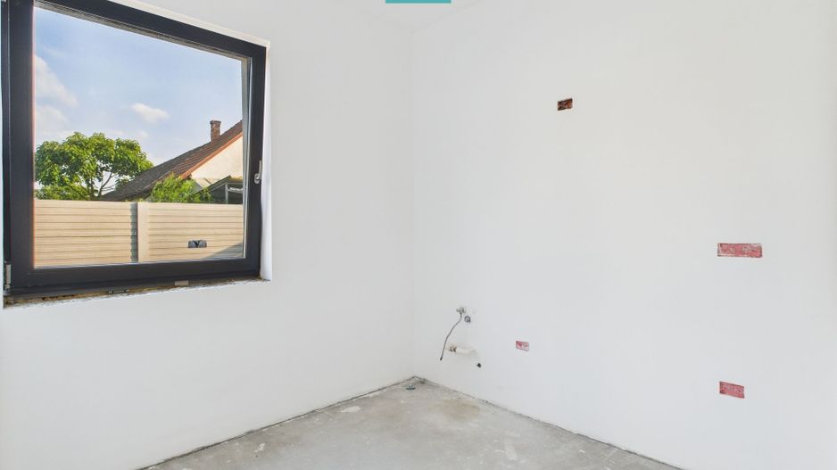 Casă nouă, la sol în Vladimirescu - Poză 9