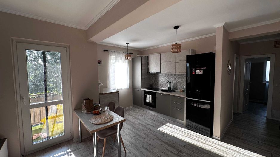 Braytim | 2 Camere | Etaj 1 | Centrala proprie | Mobilat si Utilat - Poză 2