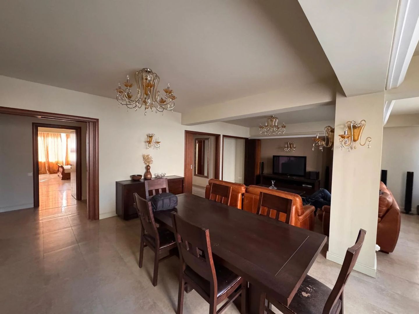 Apartament cu 3 camere de vânzare în Central, Suceava - Poză 8