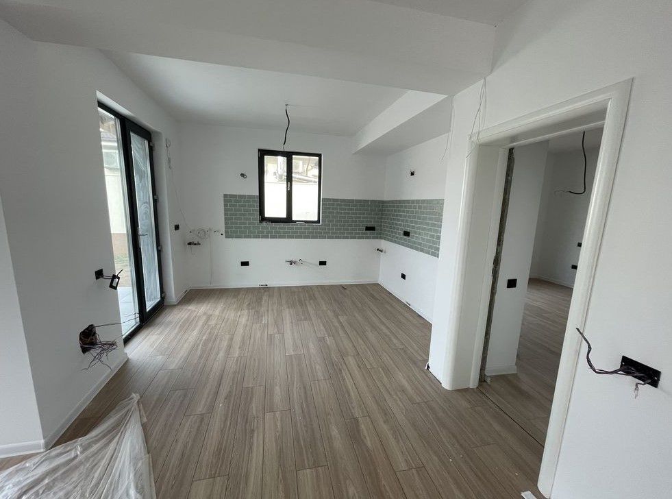 Complex finalizat Balotesti | Ion Lahovari - Poză 5