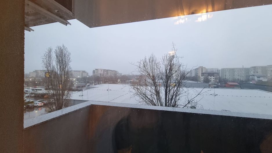 De inchiriat apartament spatios 2 camere zona Pacii - Poză 17