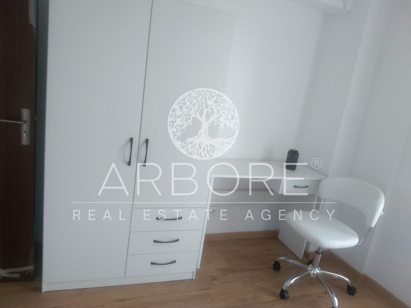 Inchiriere apartament Știrbei Vodă, 3 camere decomandat - Poză 3