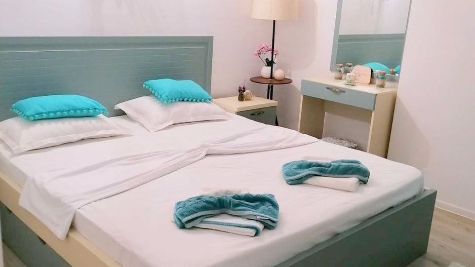 Apartament de vacanta la mare - 2 camere, Mamaia Nord -  91.500 euro - Poză 15