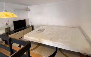 Garsonieră în centrul Clujului, zona Pita Unirii. - Poză 3