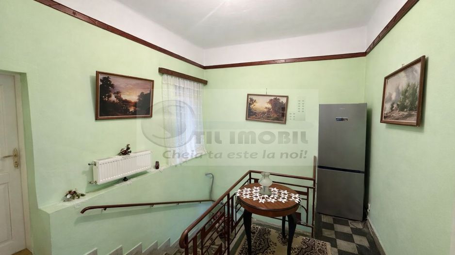 Vilă interbelică, 7 camere, Centru Iași- 800.000 € - Poză 3