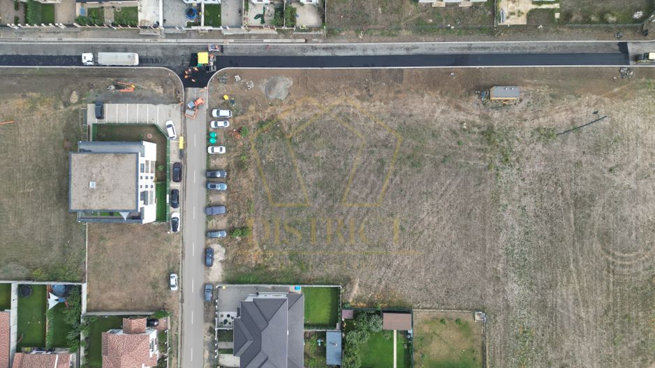 Teren casa individuala, strada asfaltata, utilitati | Dumbravita - Poză 2