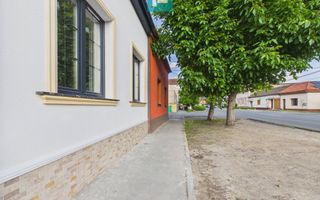 Apartament la casă în Pârneava - Poză 3