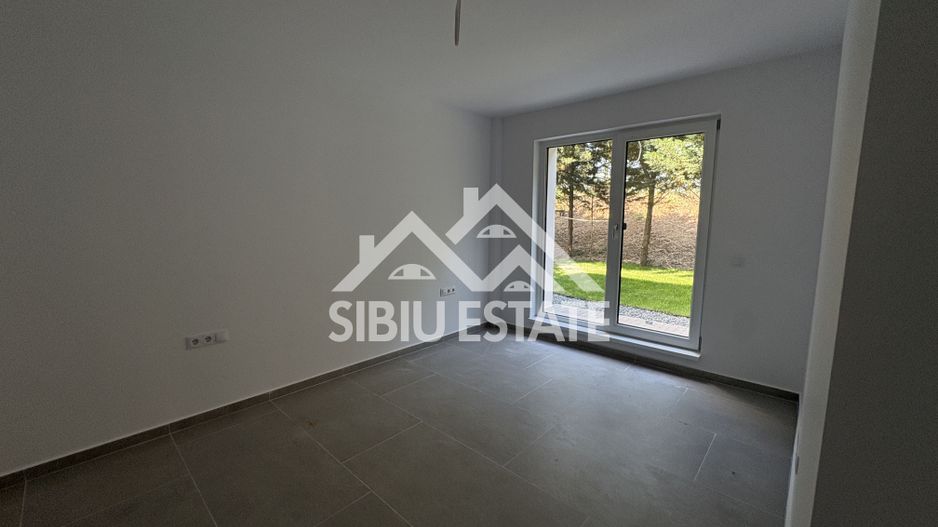 Apartament 3 camere de vanzare - structura tip vila, zona verde - Poză 4