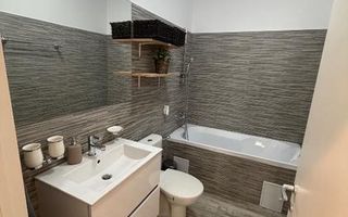 Apartament 2 camere 1 Mai / Loc de parcare - Poză 10