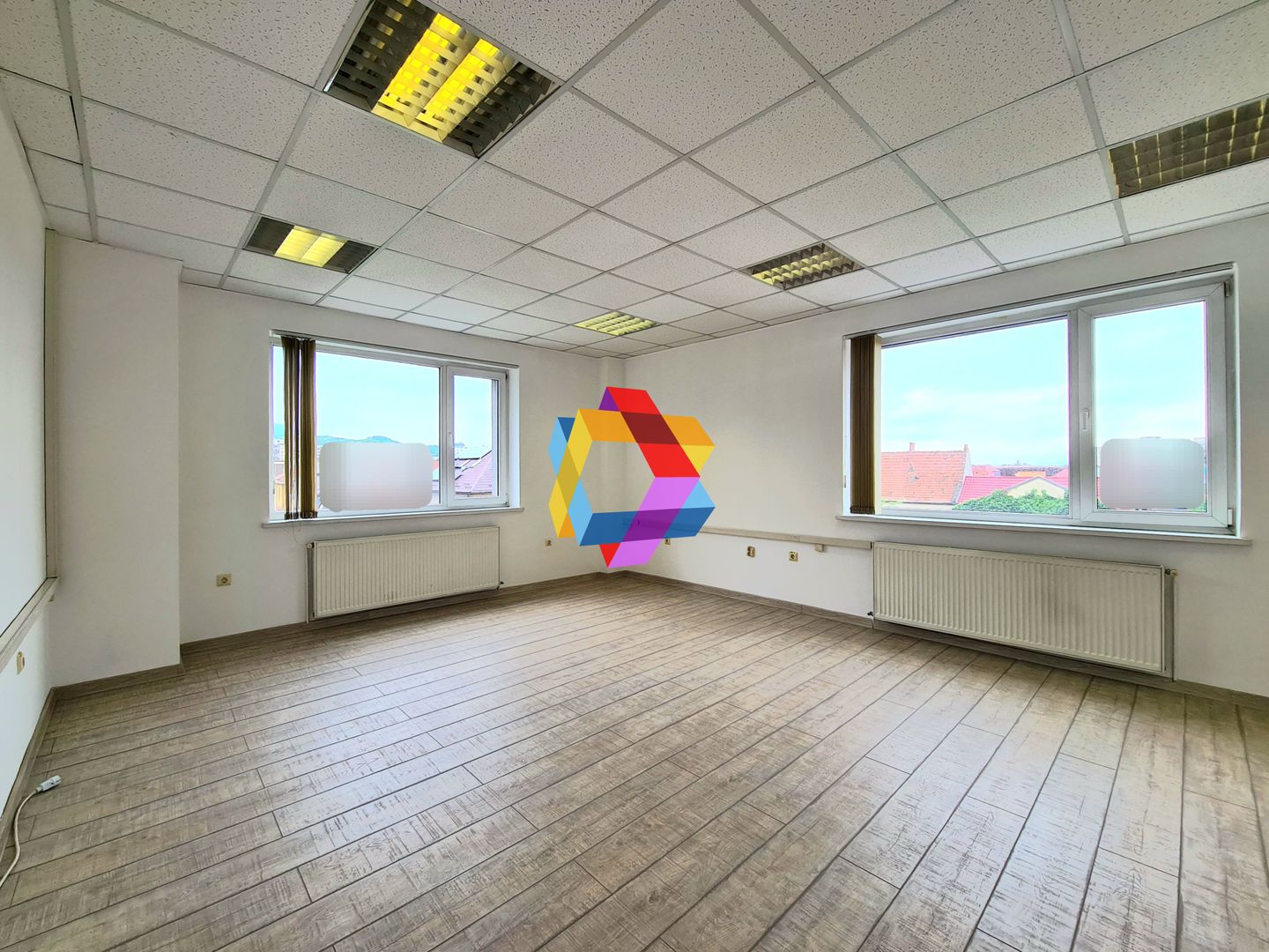 Birouri de închiriat Brasov - 164 mp # Plus-imo.ro - Poză 1