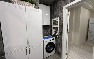 Apartament cu 2 dormitoare si living chiar in centrul Chișinăului - Poză 15