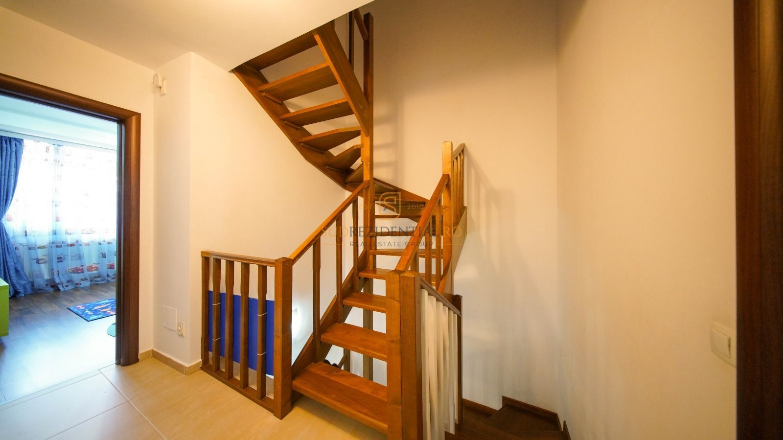 Casa in zona Astrelor, 4 camere, P+1, Comision 0% - Poză 16