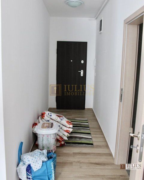 Zona Sud - mobilat modern, 2 locuri de parcare incluse. - Poză 22