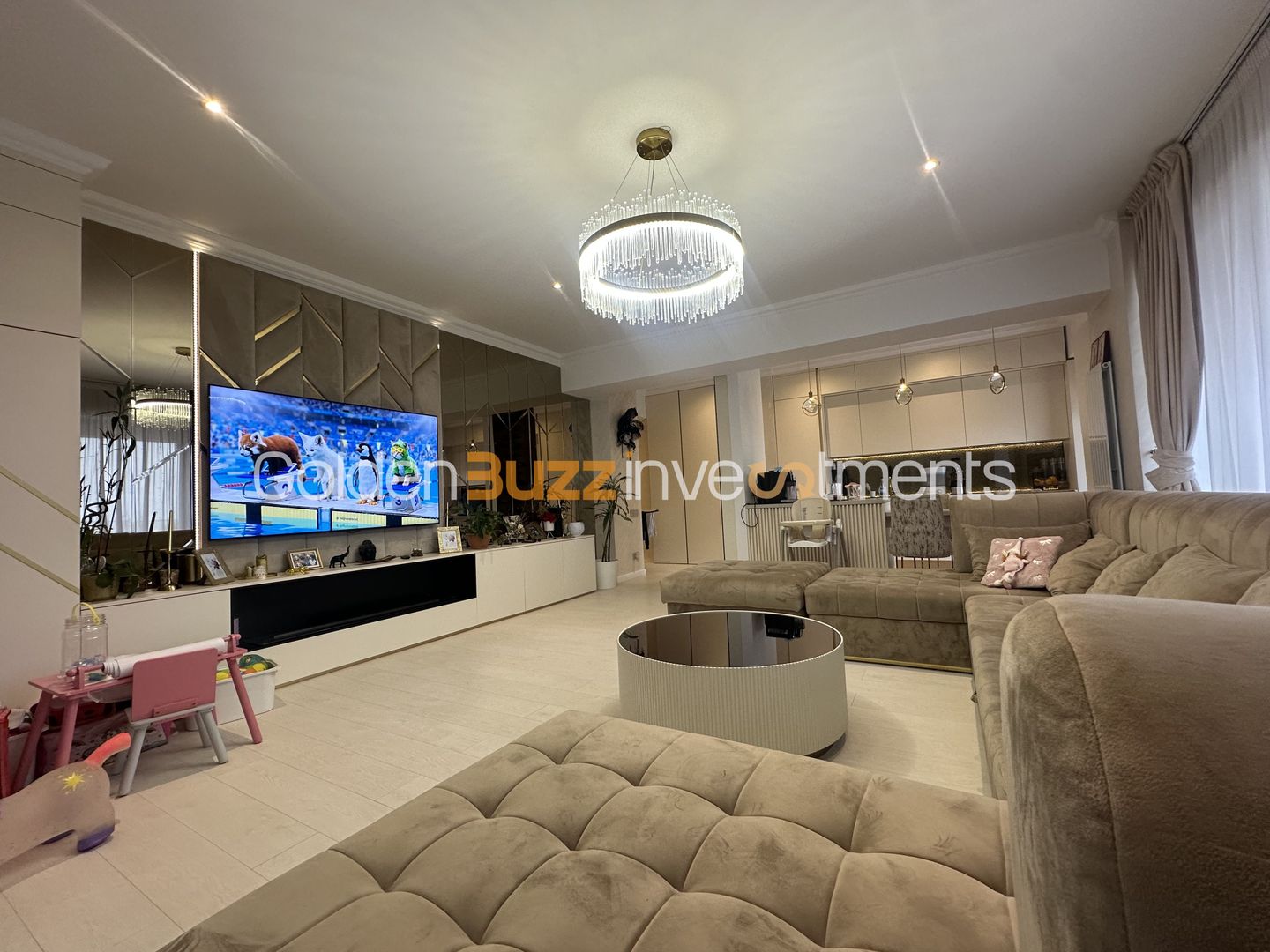 Apartament spectaculos cu 3 camere, 100 mp utili +terasă impresionanta - Poză 2