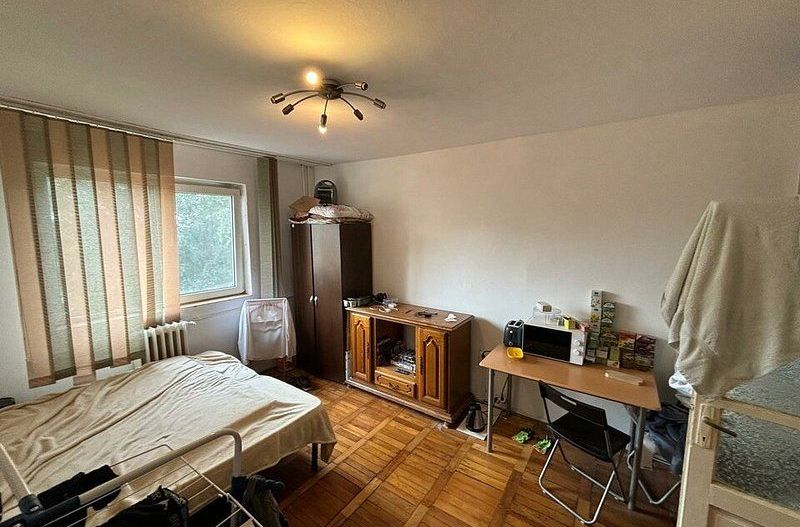 Garsoniera de vanzare  pe strada golescu 12 - Poză 4