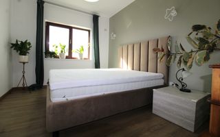 Casă modernă 3 camere, mobilată complet, curte 300 mp - Poză 9