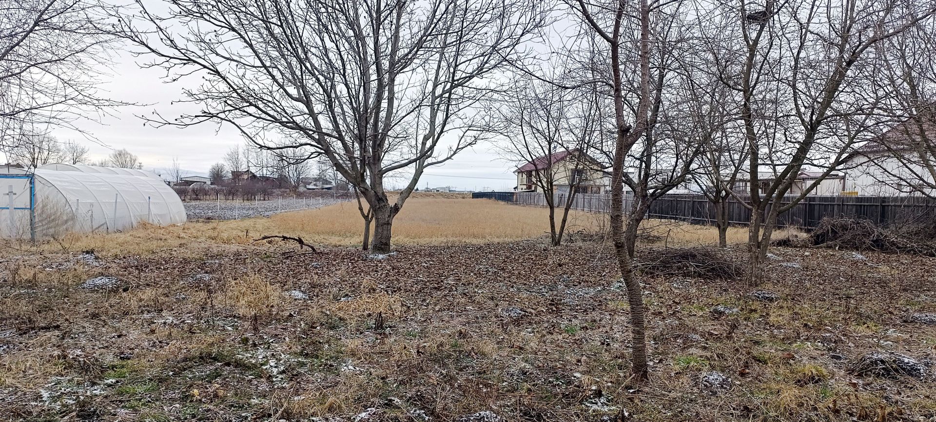 Hala si teren  in Stupini Basov - Poză 3