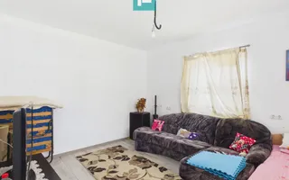 Casă 225 mp cu teren 1.482 mp în Leș - Poză 17