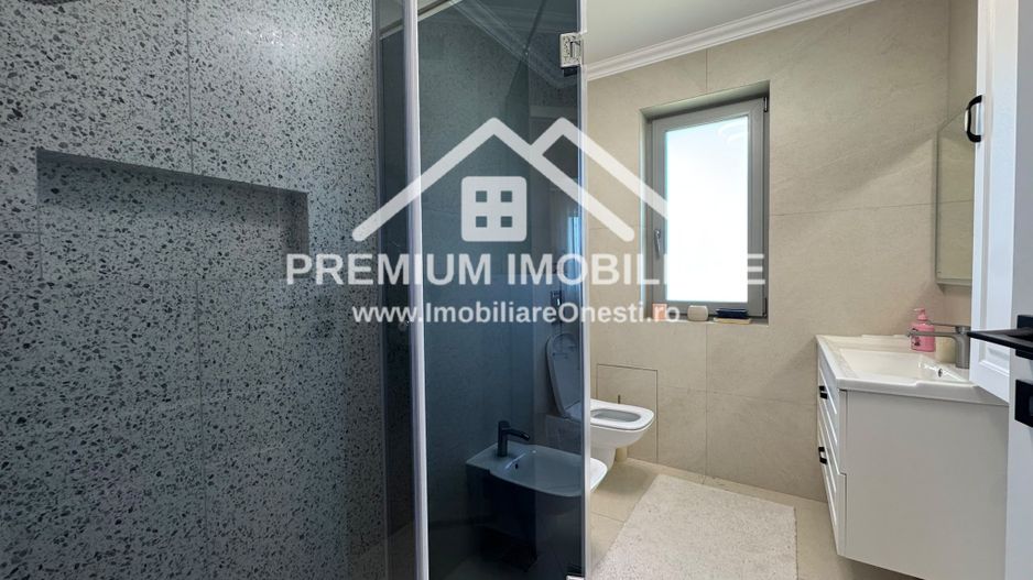 Vila Individuala de Vanzare | Complet mobilata si utilata - Poză 12