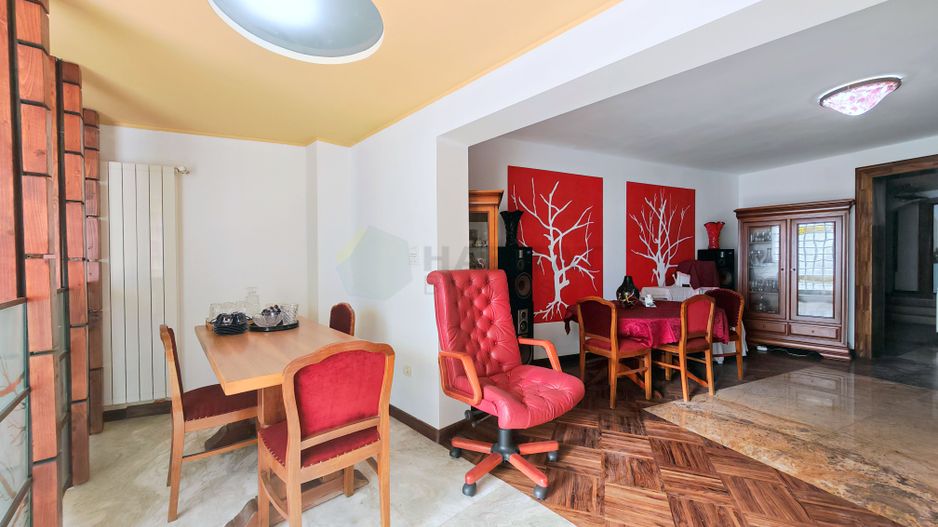 Oportunitate I în Centrul Târgoviștei: Clădire de 498 mp - Poză 5