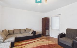 2 case separate + curte 1400 mp – Zona Dâmbovița - Poză 3