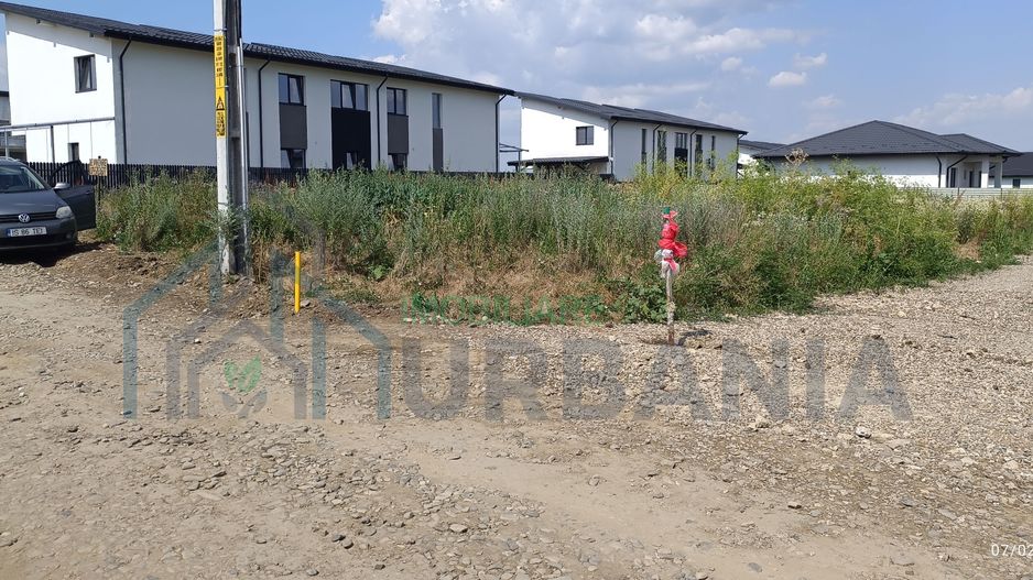 Teren de vânzare 1000 mp, str. Marin Preda, sat Miroslava - Poză 3