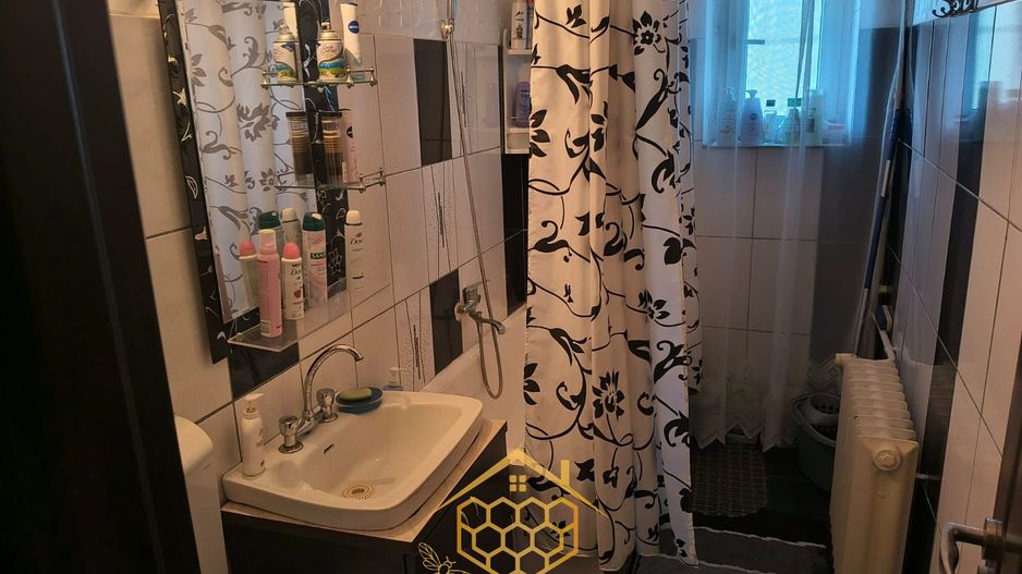 Apartament cu 2 camere in Brazda - Poză 8
