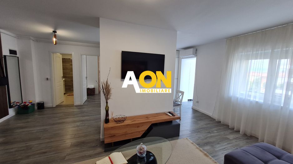 Apartament 2 Camere, Ultracentral, 54 mp, Decomandat, Zona Cetate - Poză 3