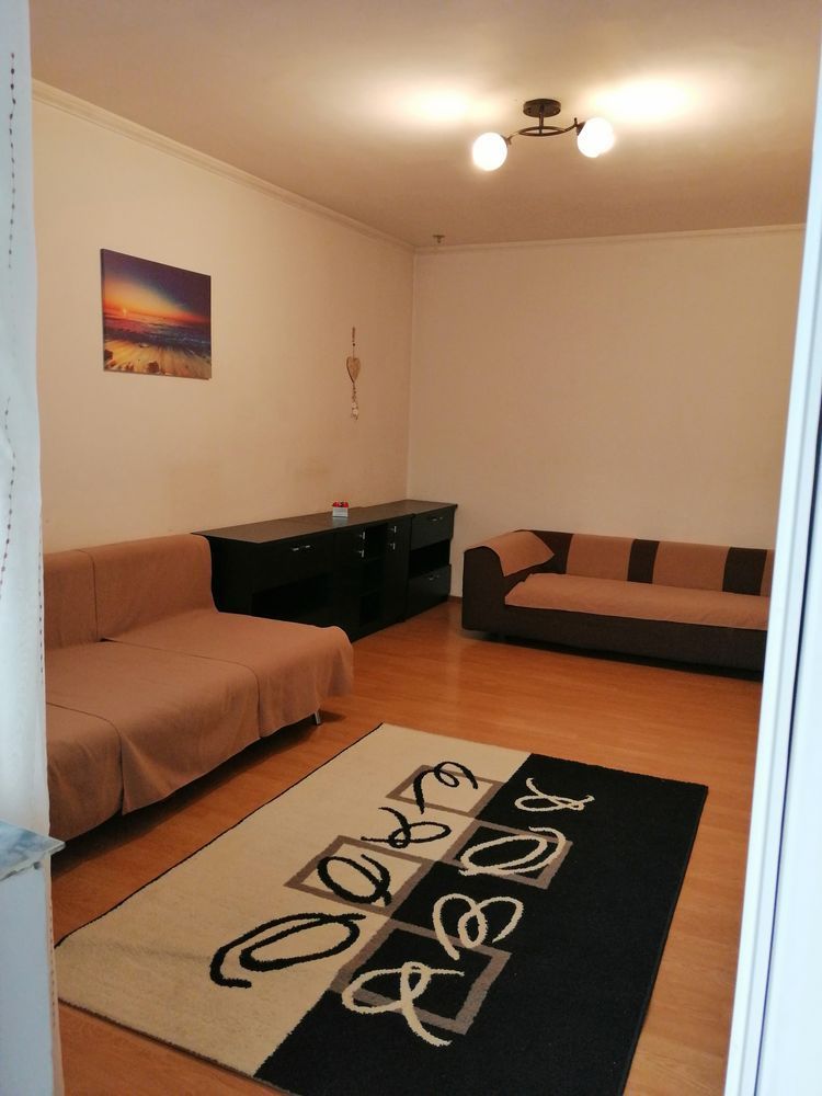 De închiriat 2 camere, pet friendly, mobilat, metrou 1 Decembrie - Poză 2