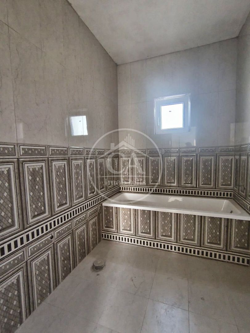 Casă de vânzare cu 4 camere în Osorhei , Bihor - Poză 10
