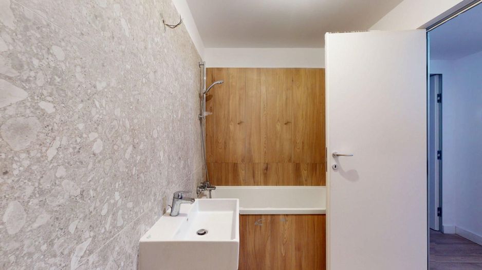 Garsoniera etaj 1/12 plus parcare subterana 13 Septembrie - Panduri - Poză 9