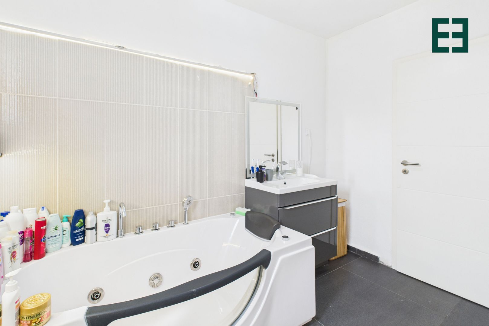 Casă tip duplex cu 4 camere - Zona Aradului - Timișoara - Poză 19