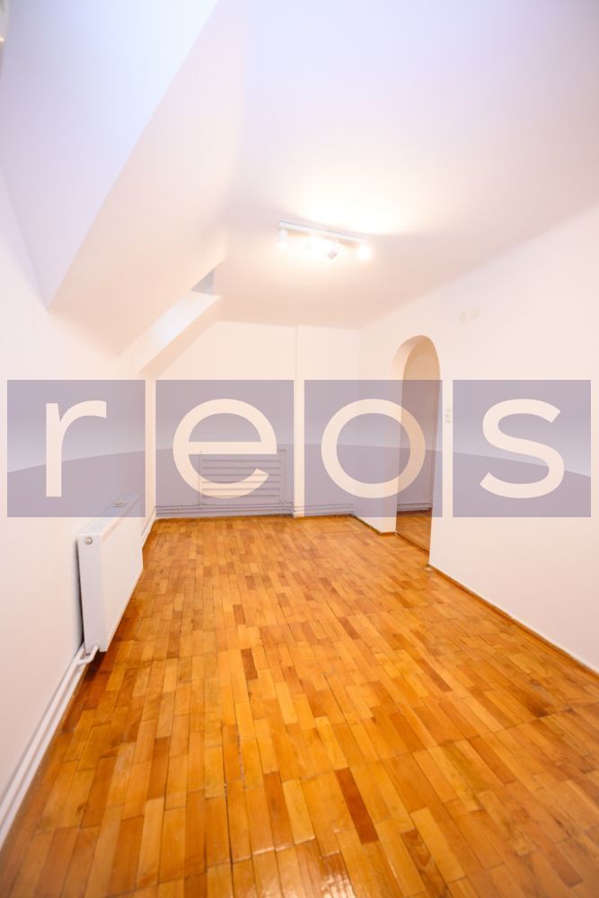 VANZARE MANSARDA 3 CAMERE ICOANEI- DUMBRAVA ROSIE | RENOVATA | 32 MP - Poză 9