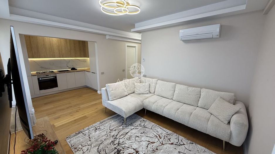 Inchiriere apartament 2 camere - Casa Poporului , Unirii - Poză 1