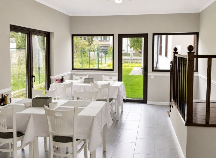 Pensiune Busteni, 14 camere, teren 900 mp, zona Libertatii, Acceptam Rate - Poză 4