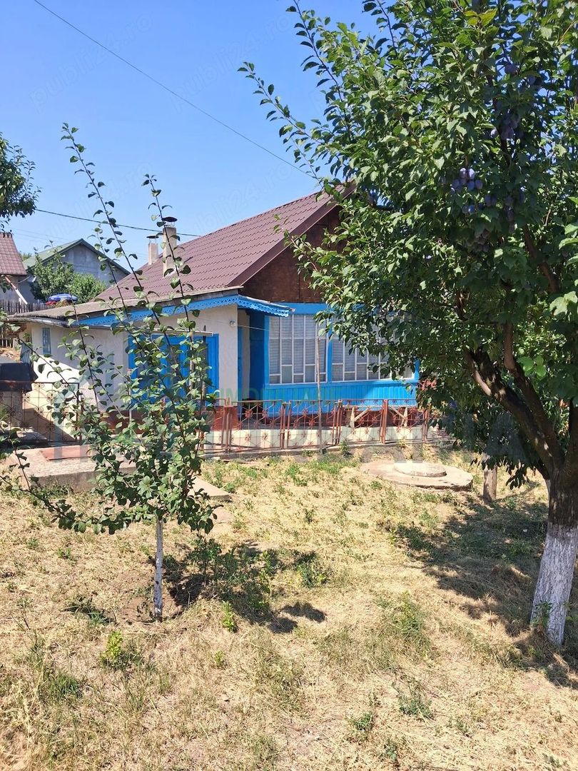 Casă locuibilă pe teren de 1.000 mp în Vânători-Popricani, la 8 km de Iași - Poză 10