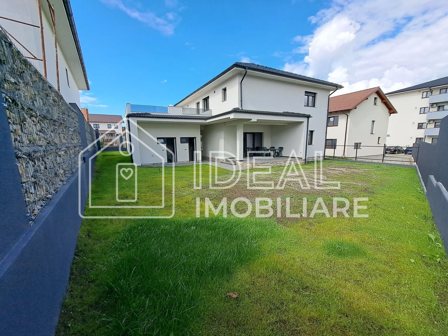 Casa Individuala Moderna cu 5 camere si 450 mp de curte, zona Selimbar - Poză 5