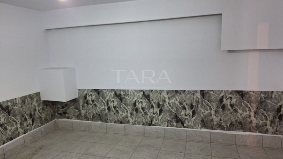 Casa de vanzare cu 6 camere in cartierul Andrei Muresanu - Poză 10