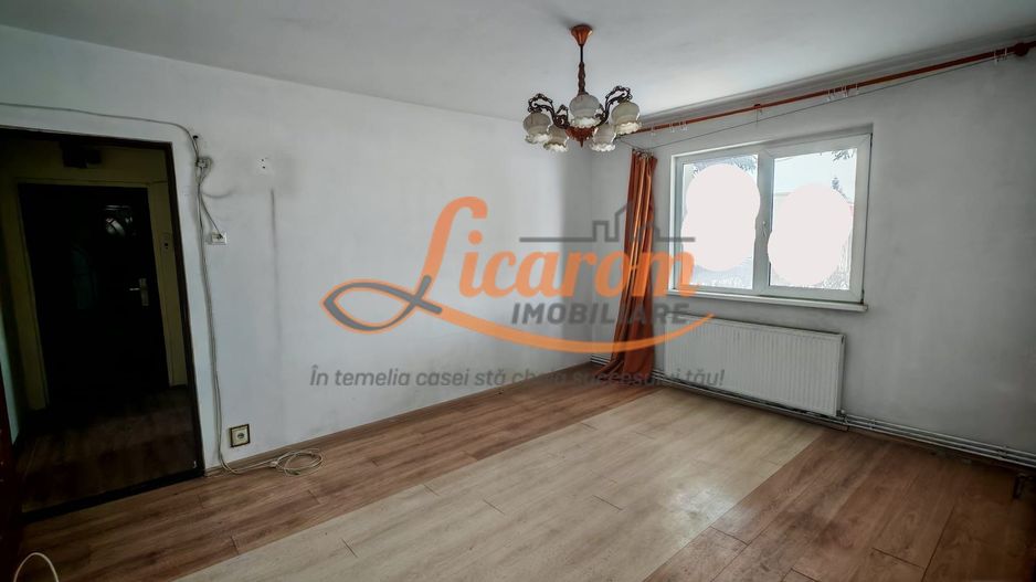 Apartament 2 camere,parter,semidecomandat,zona Coca Cola - Poză 10