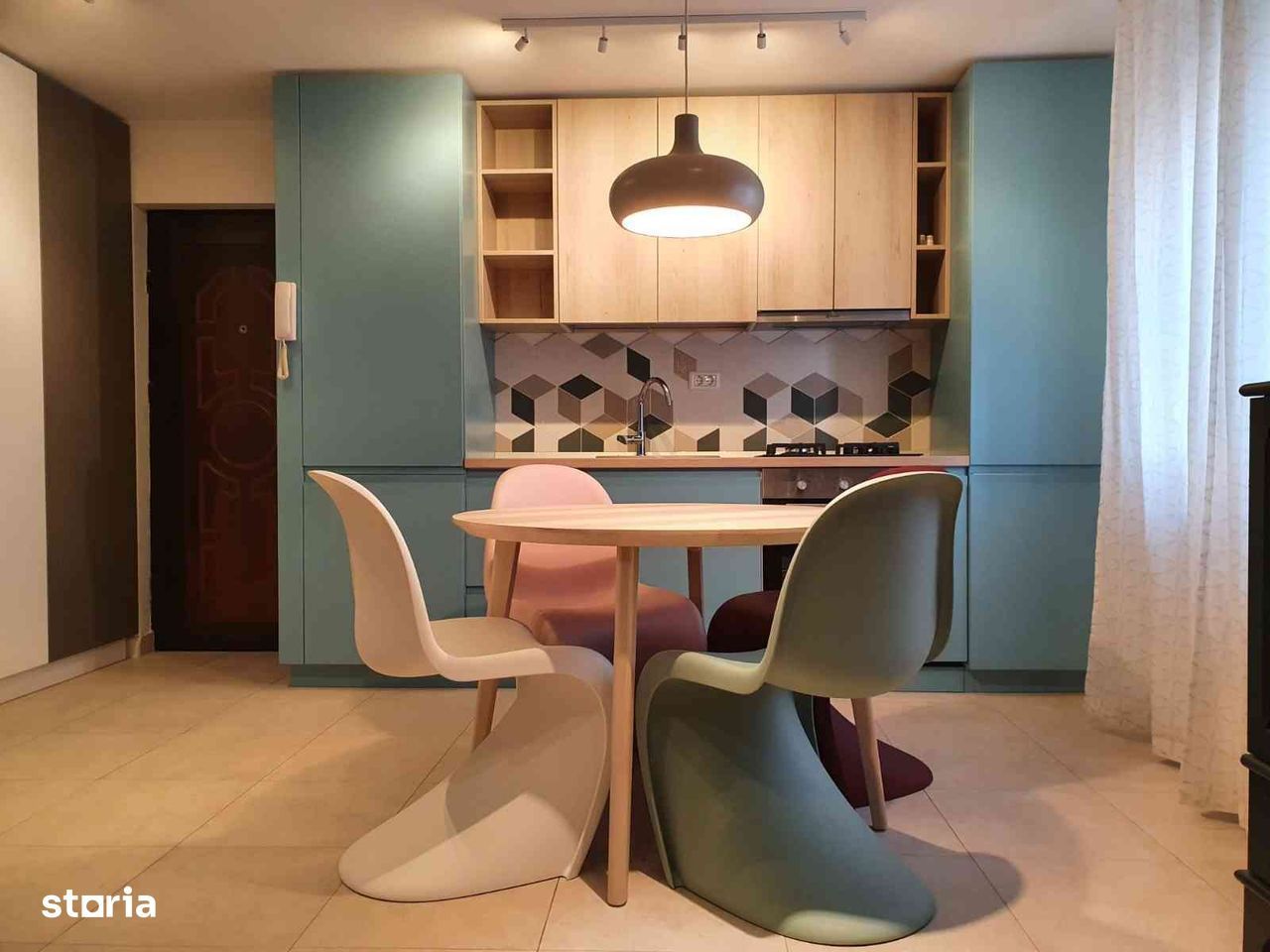 Inchiriere ap 2 camere ultracentral primarie parcare - Poză 1