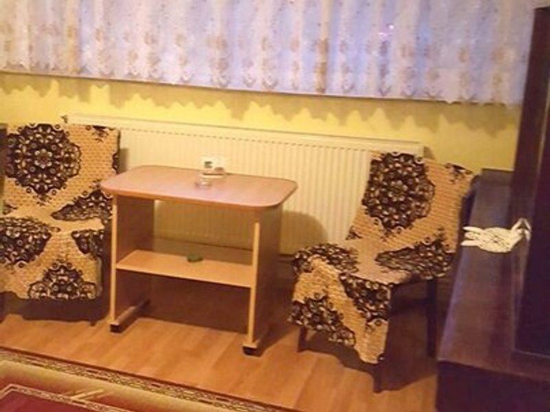 Apartament cu 2 camere, parter  - cartier Tiglina 1 - Poză 10