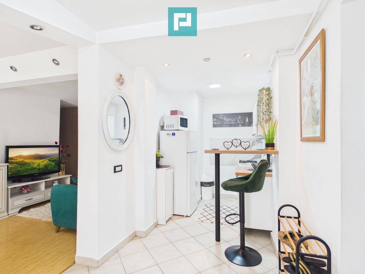 Apartament 2 camere utilat modern,  Zona Centrala - Poză 4