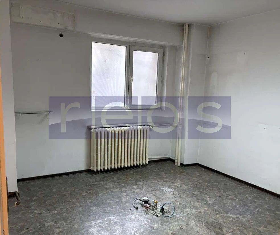 DE VANZARE APARTAMENT 2 CAMERE ZONA PANDURI  DECOMANDAT - Poză 3