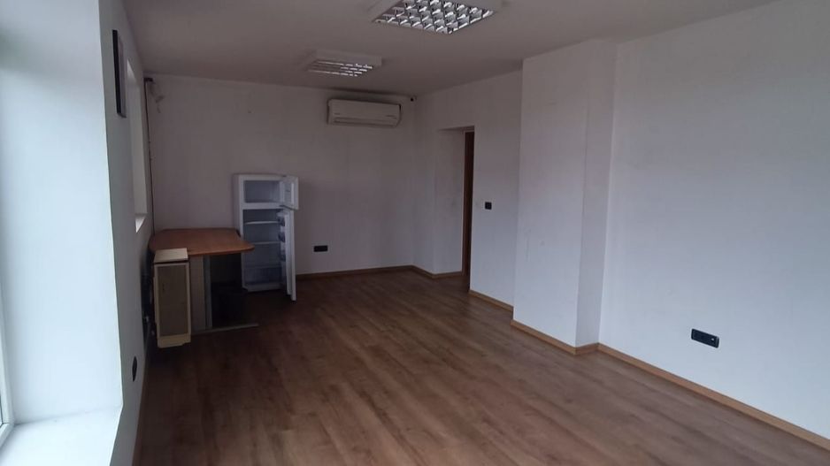 Spatiu Comercial 54 mp de Inchiriat – Vad Excelent, Gradiște Arad - Poză 9
